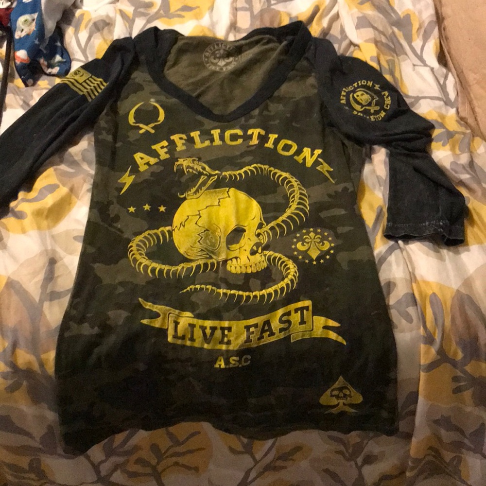 Affliction shirt